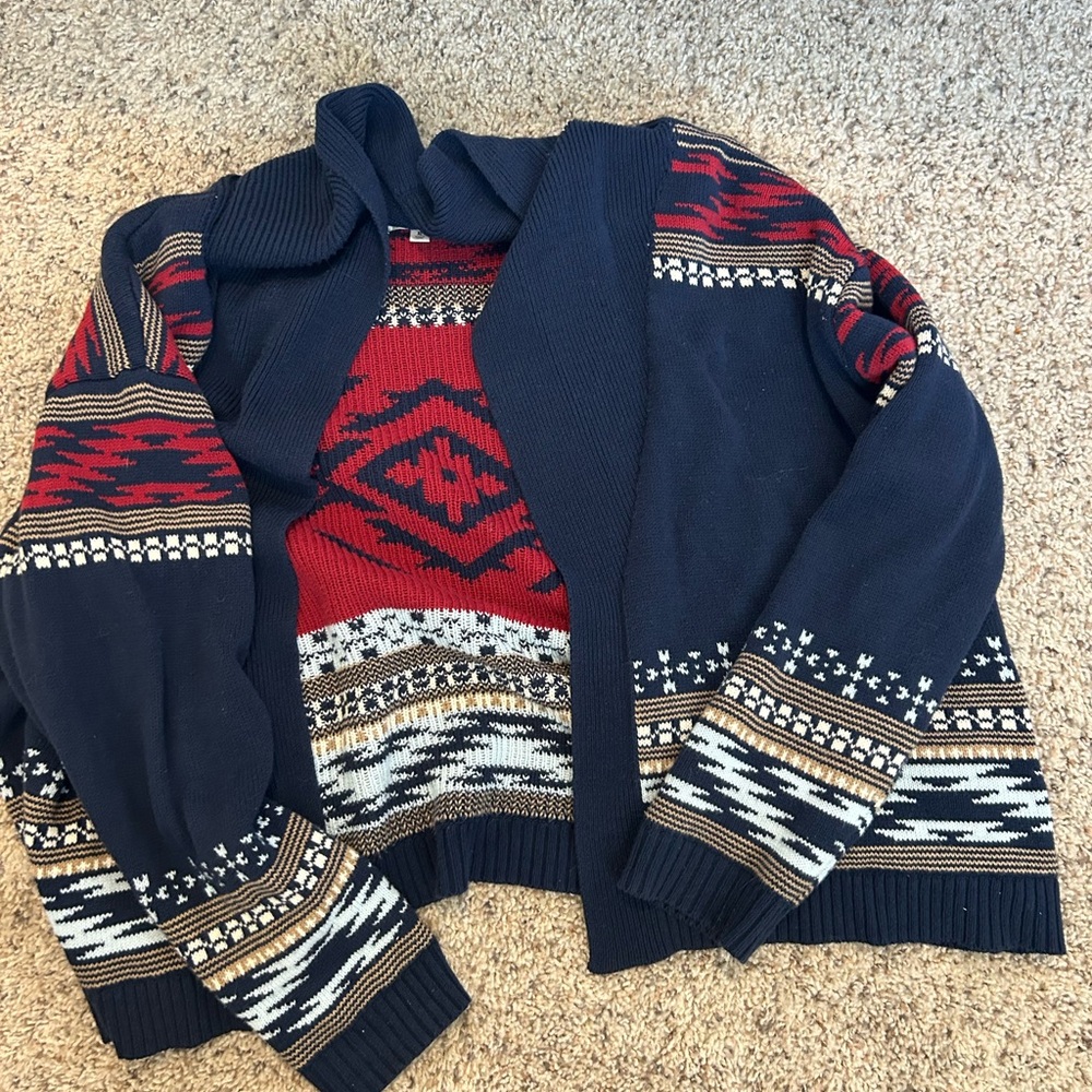Women’s Lucky Brand Navy and Red Patterned Sweater